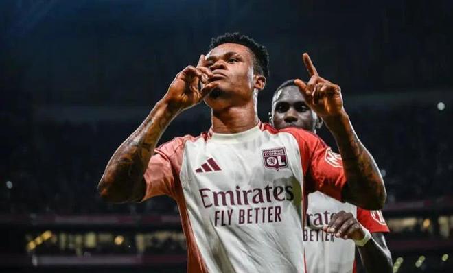 足与执行弱 足与执行弱